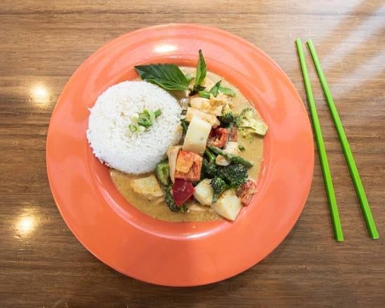 Yellow Curry Rice Tofu.